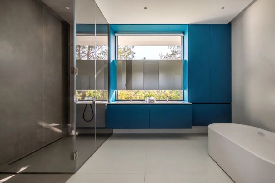 725㎡极简主义别墅,自然之美与生活品质的完美融合-48