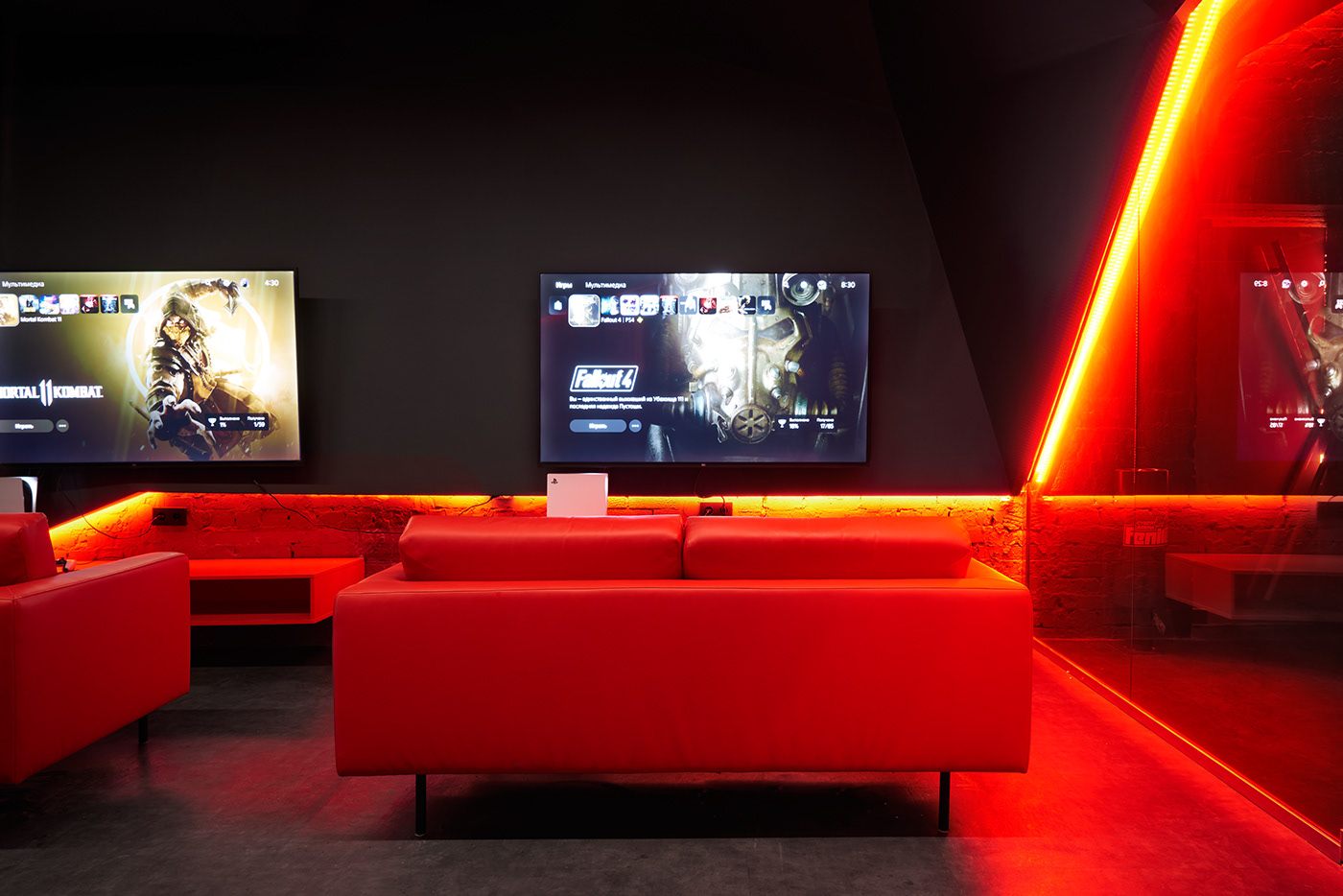 CYBERCLUB FeniiiX GG | Architectural bureau BLACKROOM-1