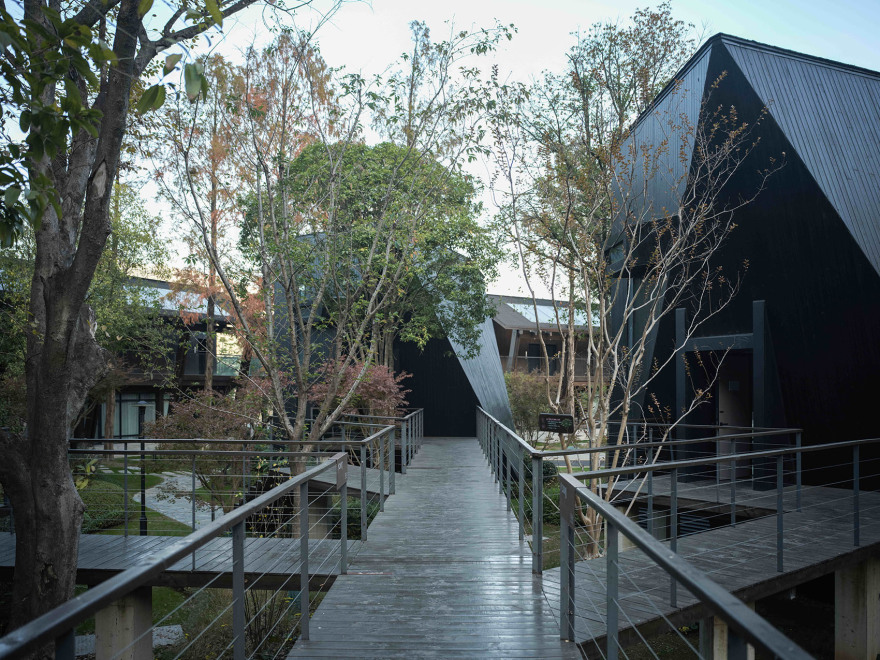 潜行之屋(桐庐森泊度假区)丨中国杭州丨SpActrum谱观,上海中森,中国联合,浙江安道等-96