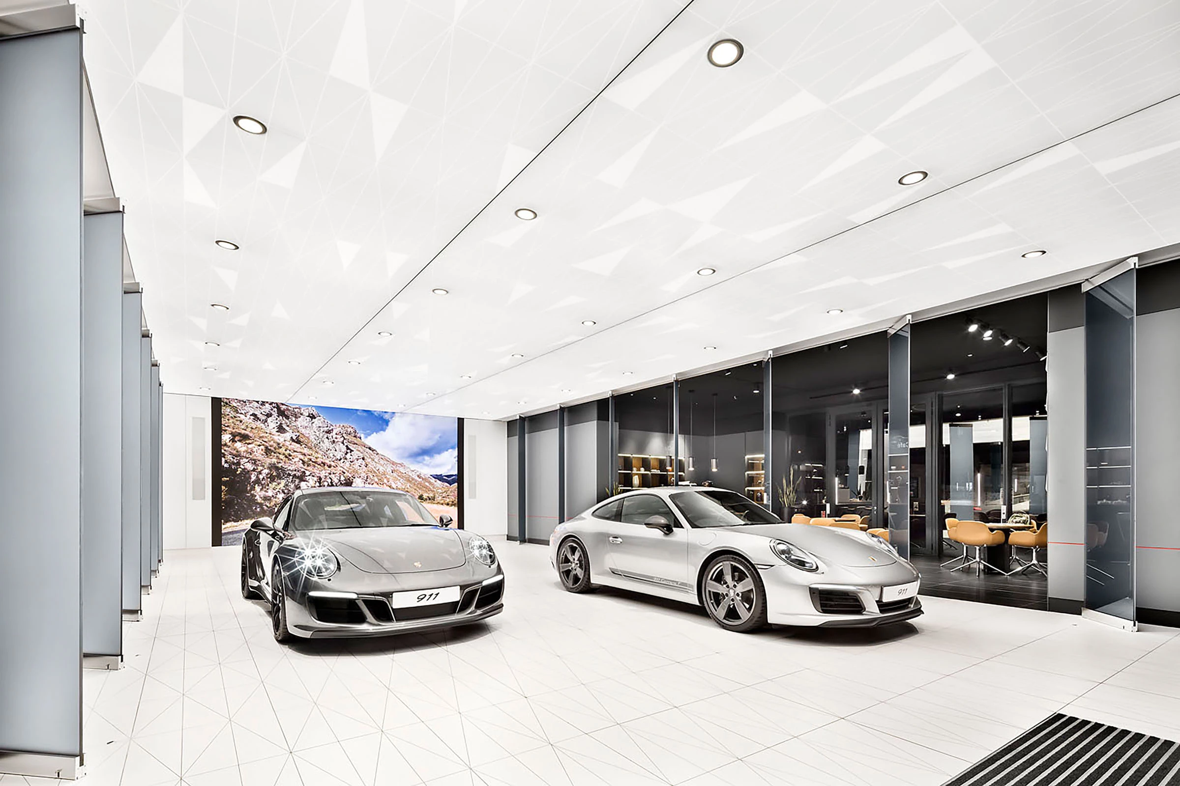 南非开普敦保时捷工作室 · 创新都市零售概念-13