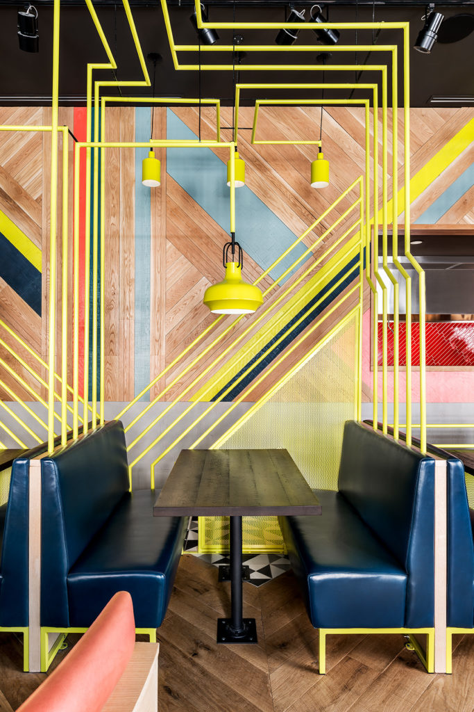 多伦多现代几何餐厅 色彩缤纷的设计盛宴-4
