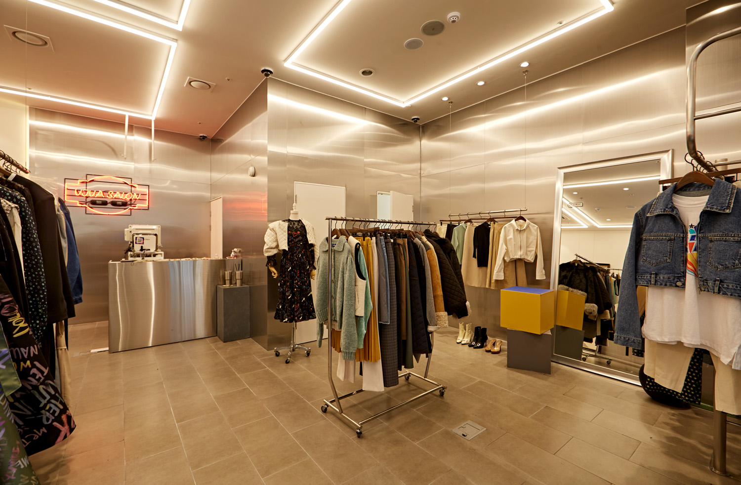 简约 22 平米女性服饰店设计，展现女性柔美魅力-7