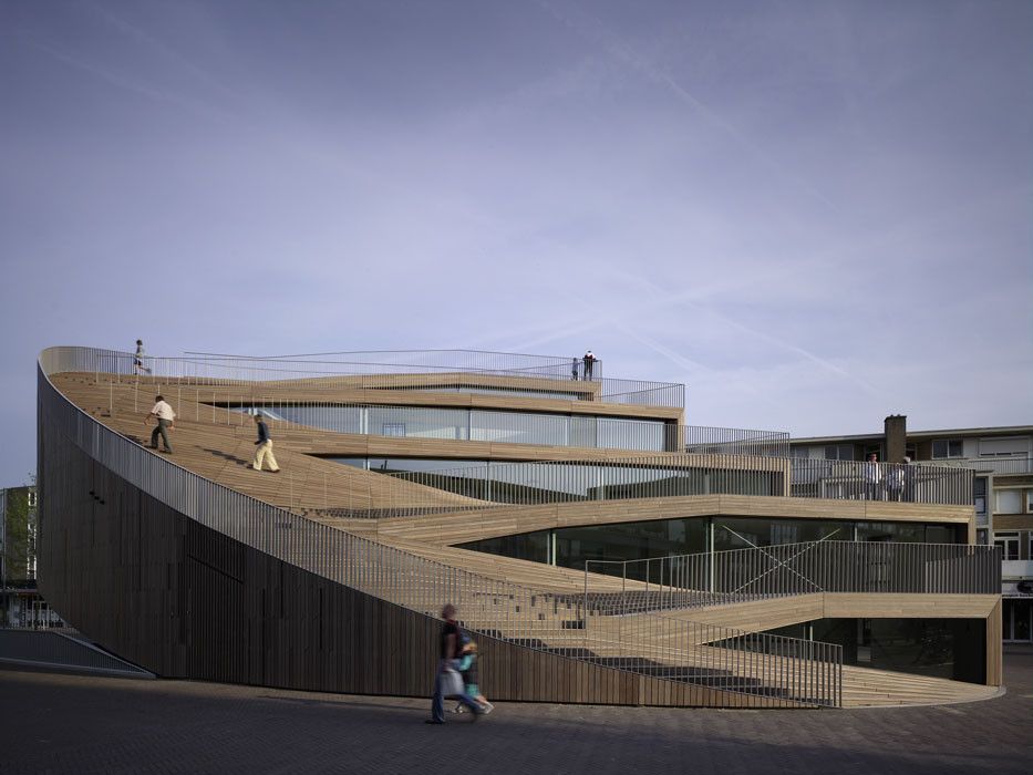 荷兰罗森达尔咖啡馆建筑，打造城市公共空间新地标-12