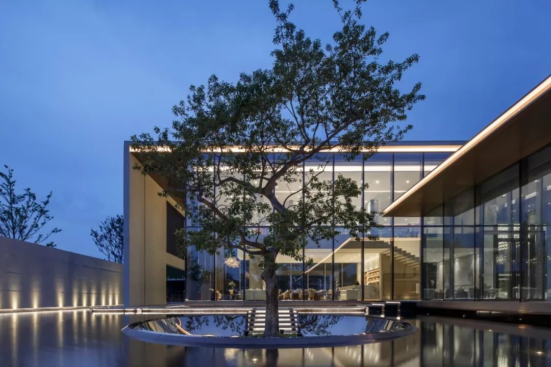 华润佛山悦里公馆销售中心——极简 · 光 ，超凡脱俗的朴质美学！  矩阵纵横-0