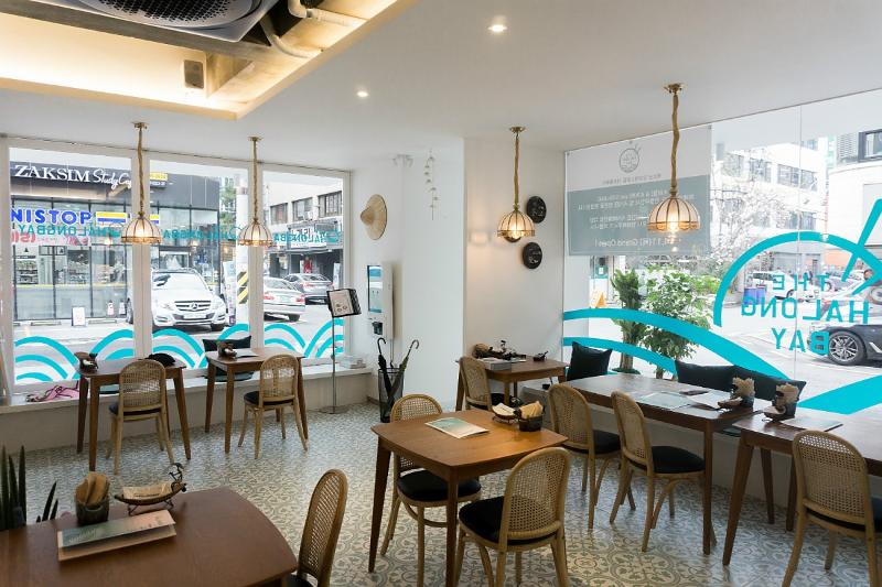 越南风情 60 平餐厅设计，打造浪漫空间-6