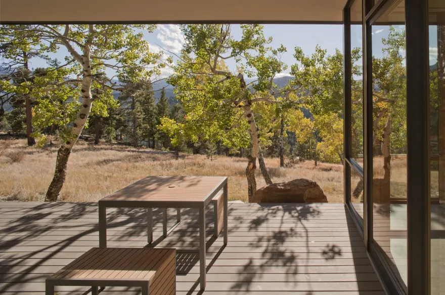 美国科罗拉多州的自然风光与现代住宅交融-16