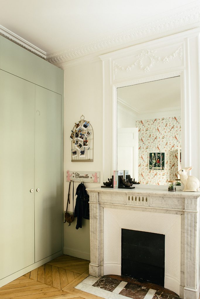 À Tocqueville带花卉图案的公寓丨Camille Hermand-20