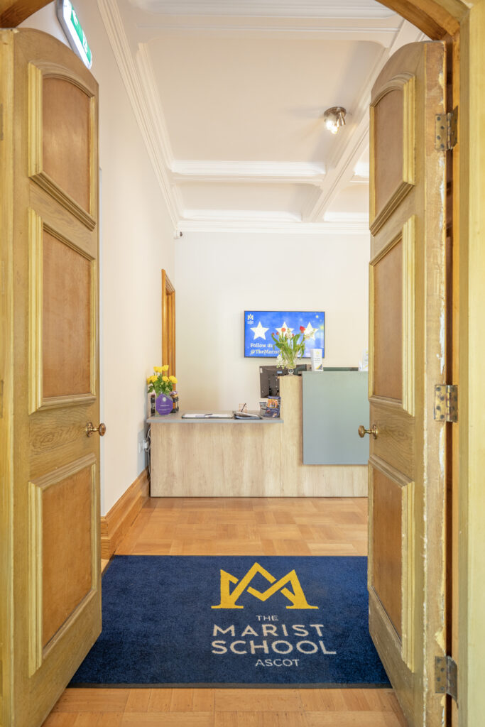 Marist School – Sixth Form - Envoplan-29