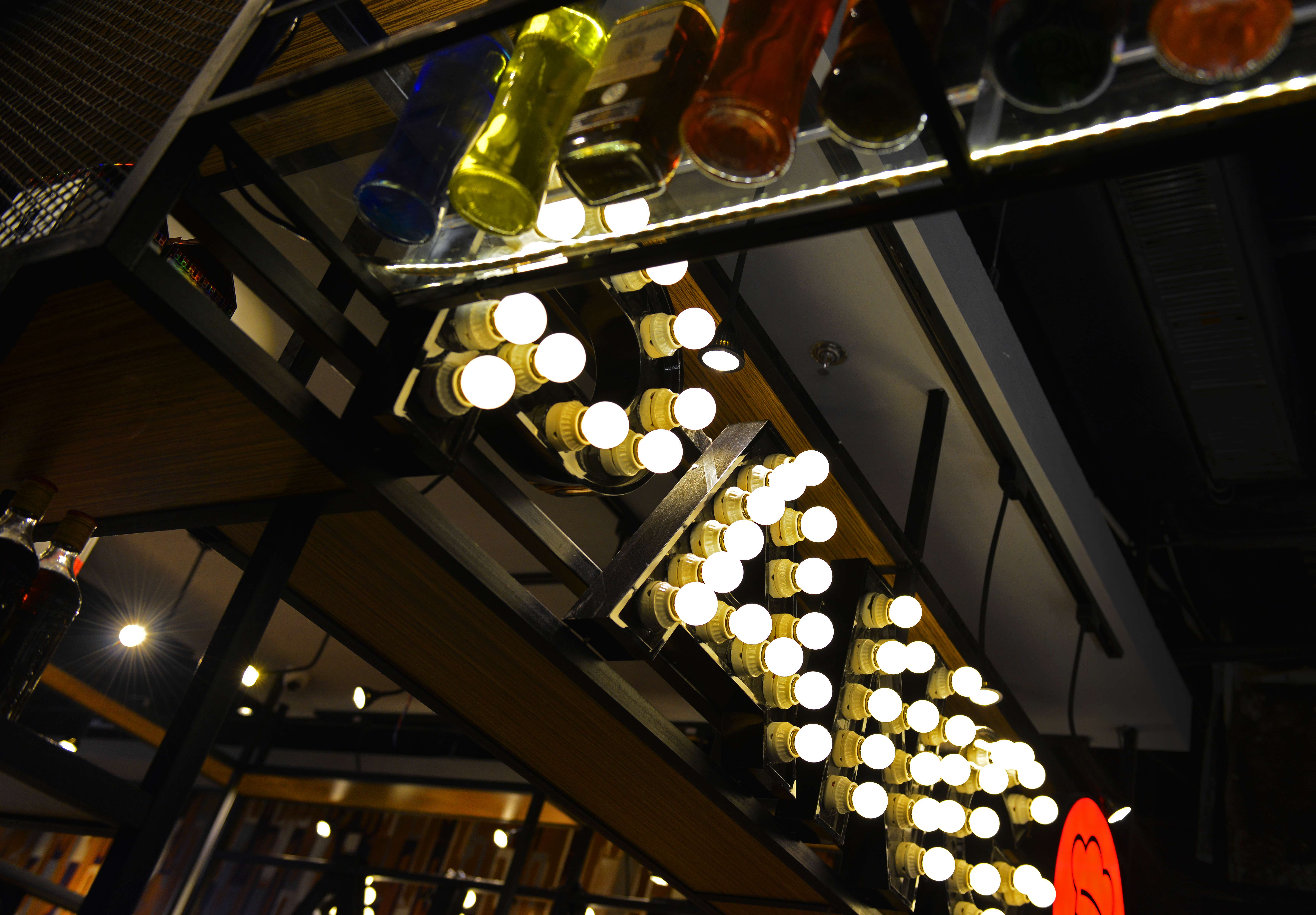 胖哥俩肉蟹煲无锡宝龙店实景照  李浩海设计-2