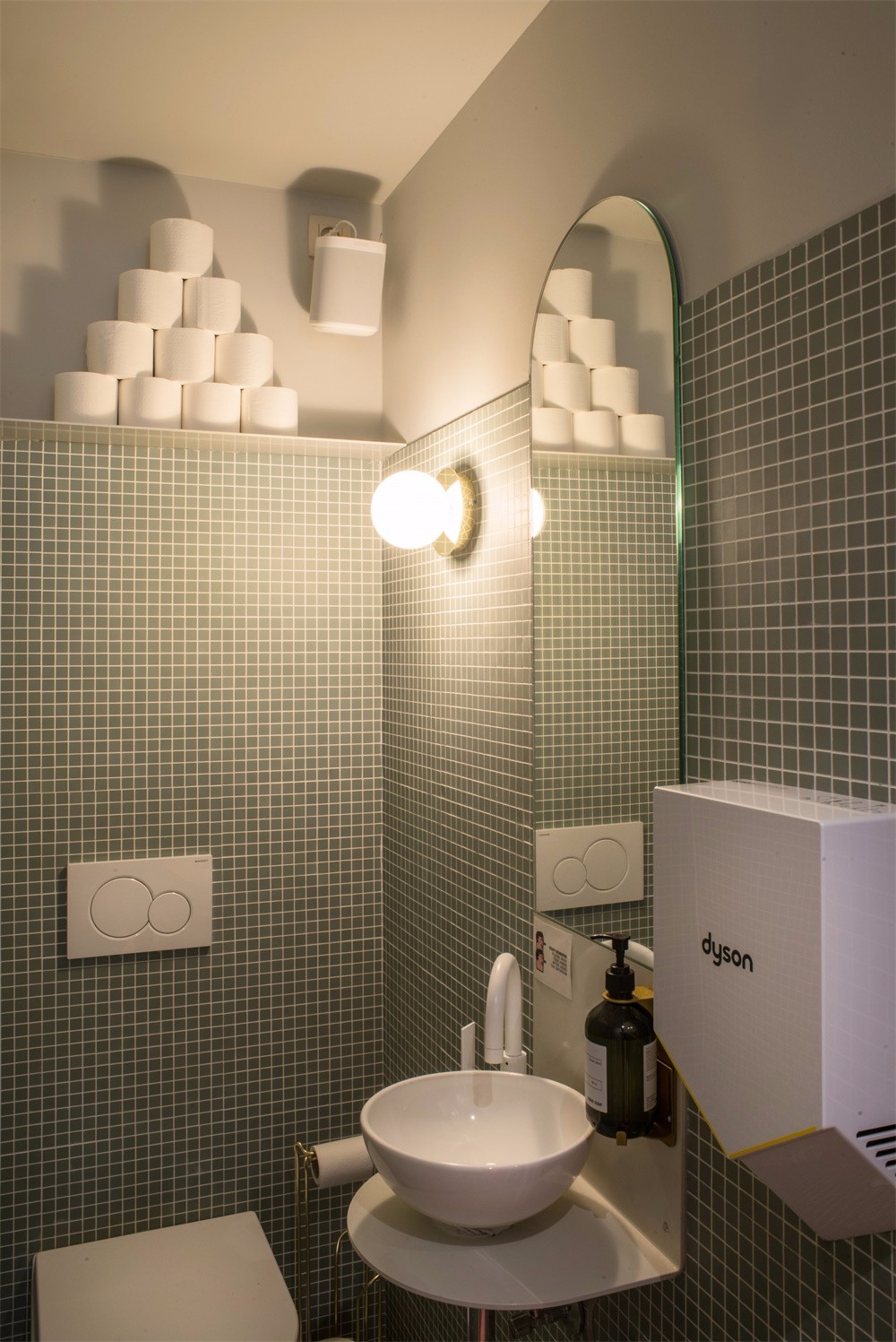 比利时特色咖啡吧和坚果酱工作室-29