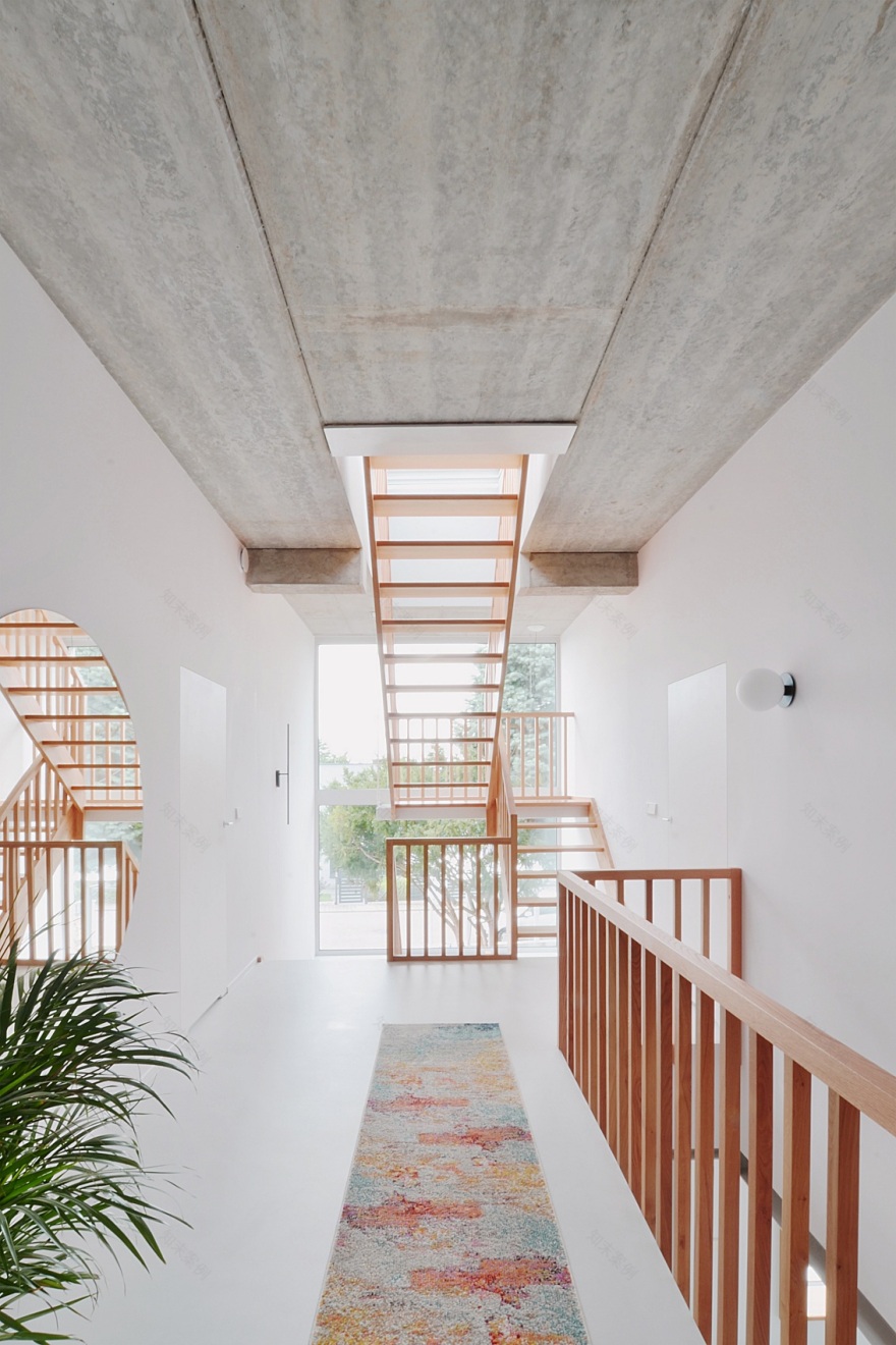 卡托维兹70年代老房子的新生丨波兰卡托维兹-30