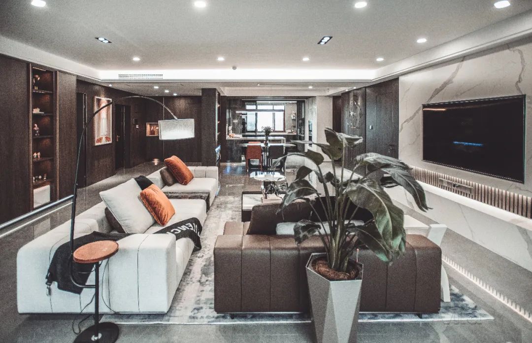 绿地海珀天沅 210㎡现代轻奢之家丨中国济南丨张龙虎-4