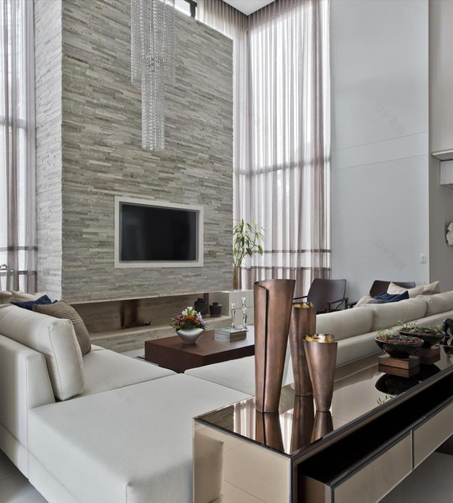 现代简约之家 | Curitiba 的钢铁魅力-2