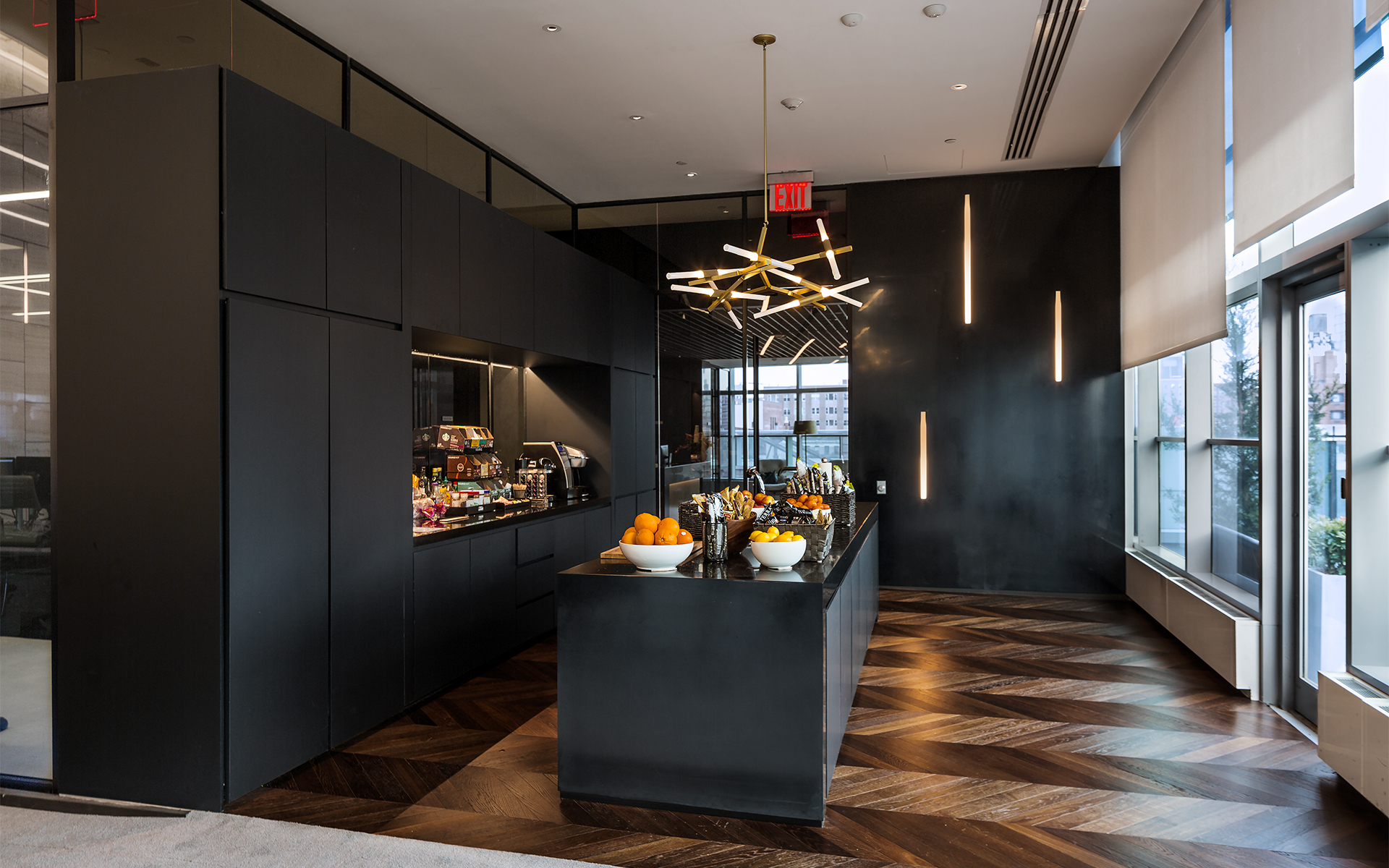 大型私人交易公司办公室-8