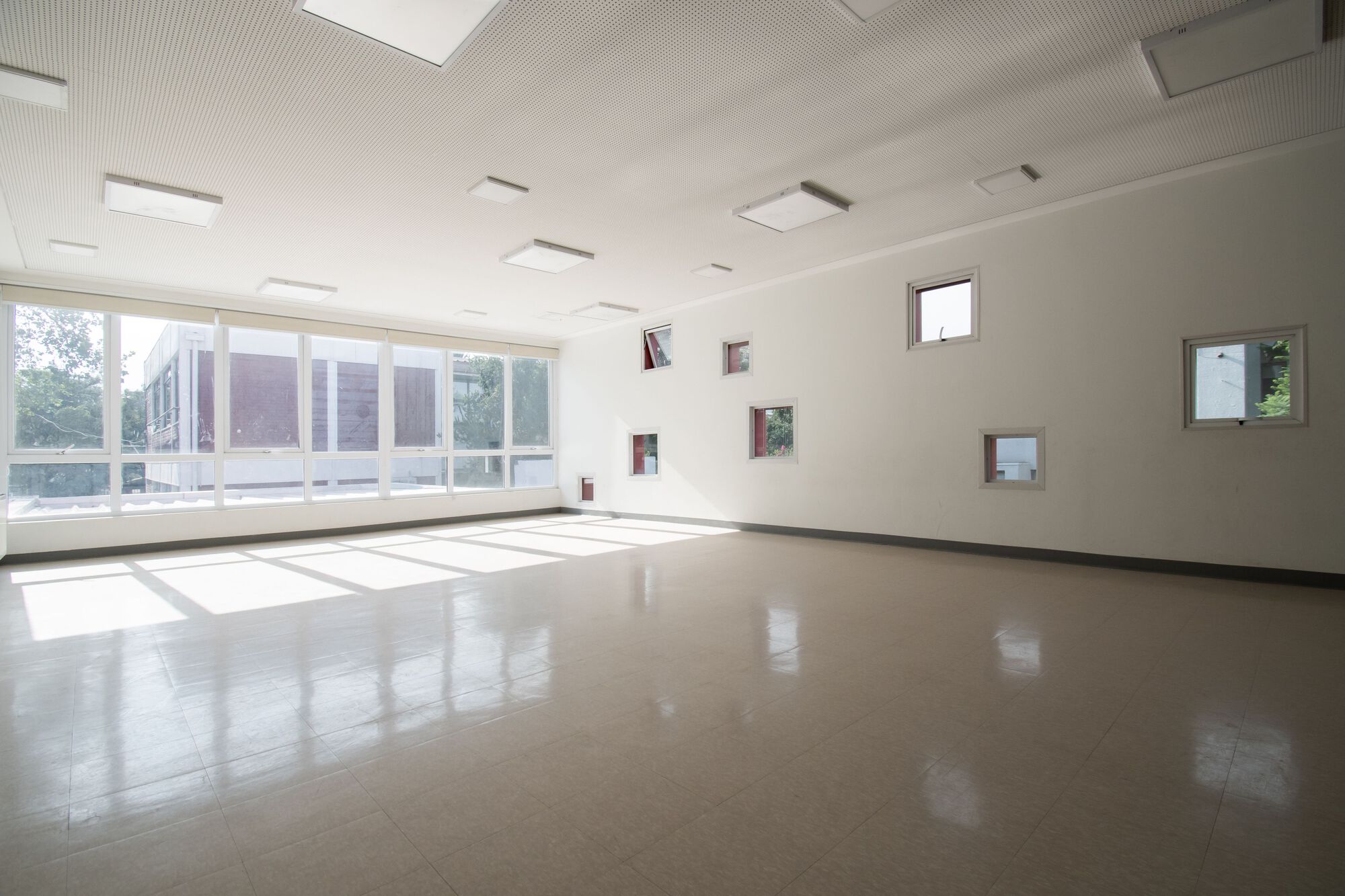 瑞士中学体育馆丨智利-23