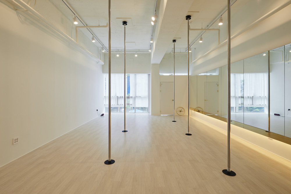 韩式简约室内设计典范 | 20 平米舞蹈学院-5