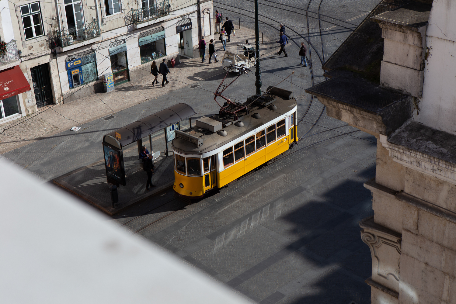 葡萄牙 Corpo Santo 6 公寓 打造简约宜居空间-21