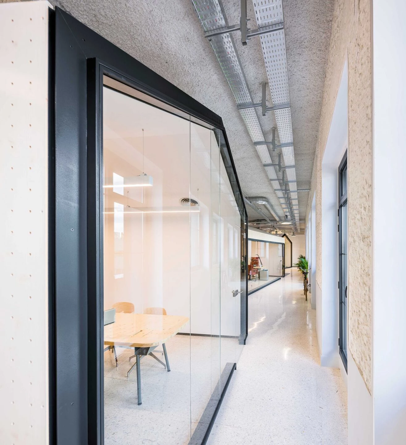 McCann 马德里总部丨西班牙马德里丨Studio Banana-34