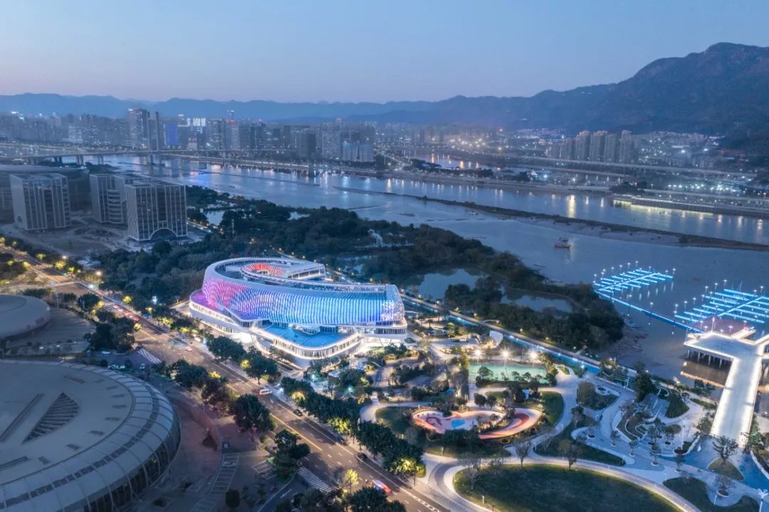 流动美学焕活滨江新地标｜福州冠城大通广场·游艇会-29