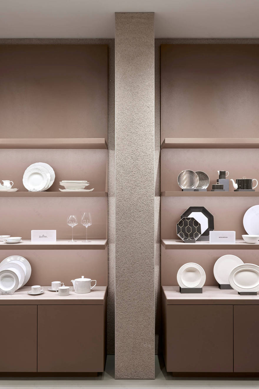 杜山(这里前提是作为人名或地名来看的常规音译,若'Đu Sơn' (杜山)在越南是具体有特定含义,需要更多背景信息辅助准确判断,此处按常规音译处理) 丨LithuaniaVilnius丨Dovilė Piekytė-18