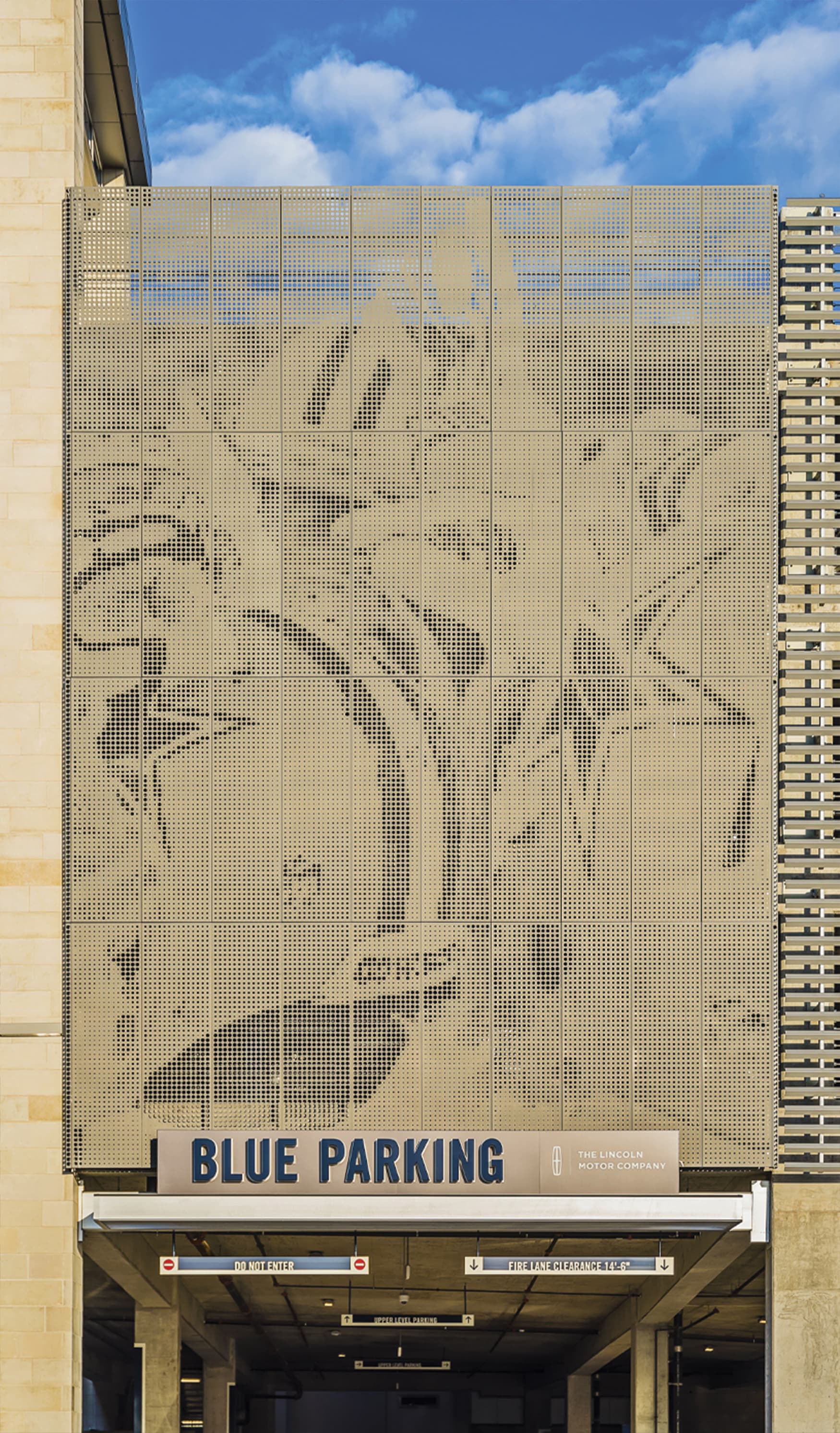 《星报》：达拉斯牛仔队的主场所在地（注：The Star如果结合实际，可能指一个特定的体育场馆之类的名称，这里因缺乏更多背景信息暂按字面The Star翻译为《星报》，如果它有特定所指请补充更多信息） 丨美国丨RSM Design-20