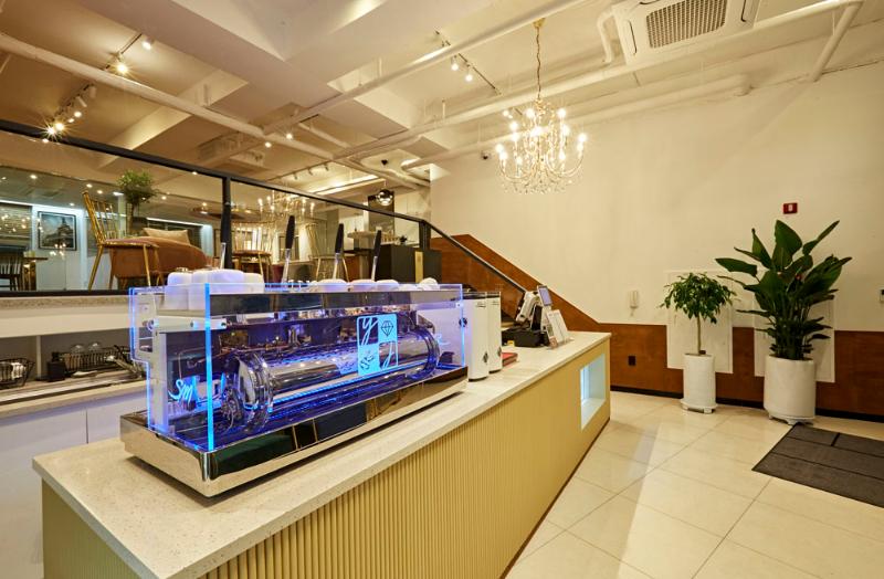 首尔江南精致 40 平咖啡厅设计-5