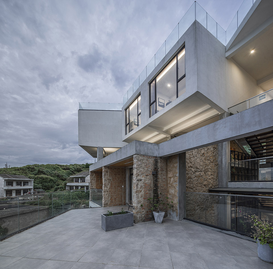 舟山东极尘曦民宿丨中国舟山丨介隐建筑-15