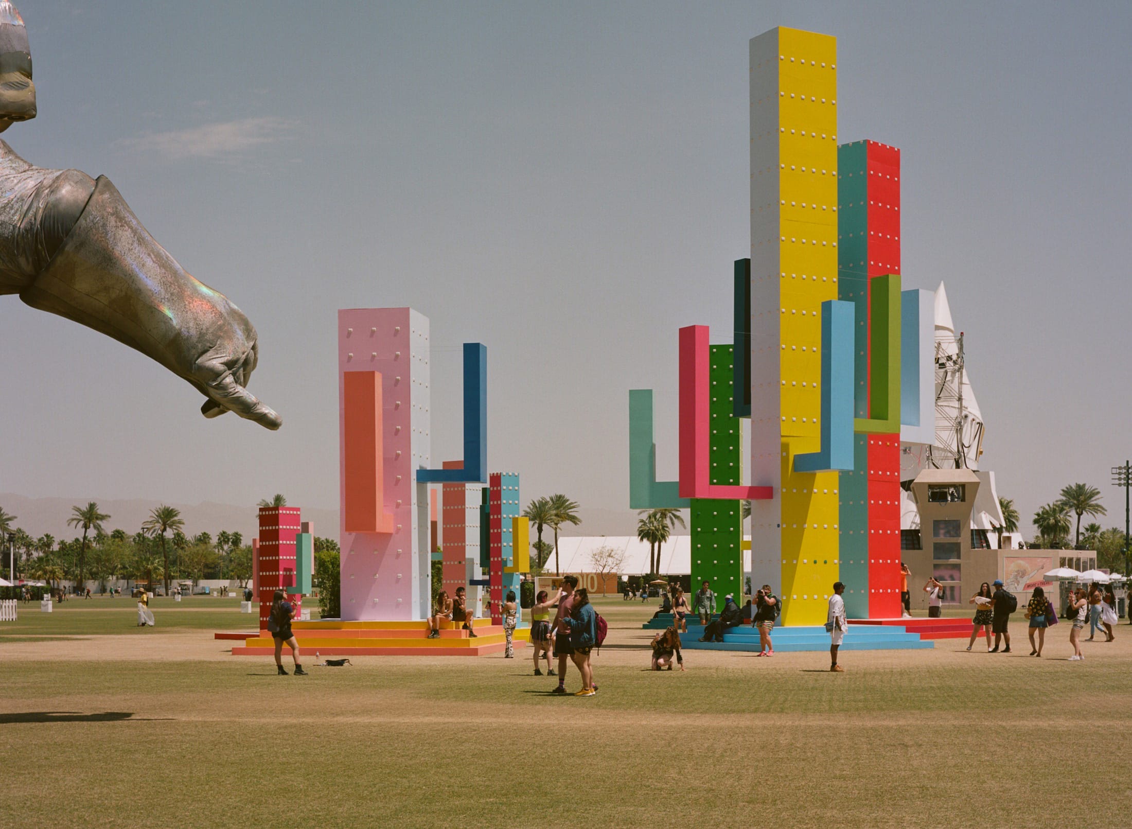 巨大仙人掌,科瓦奇办公室-11