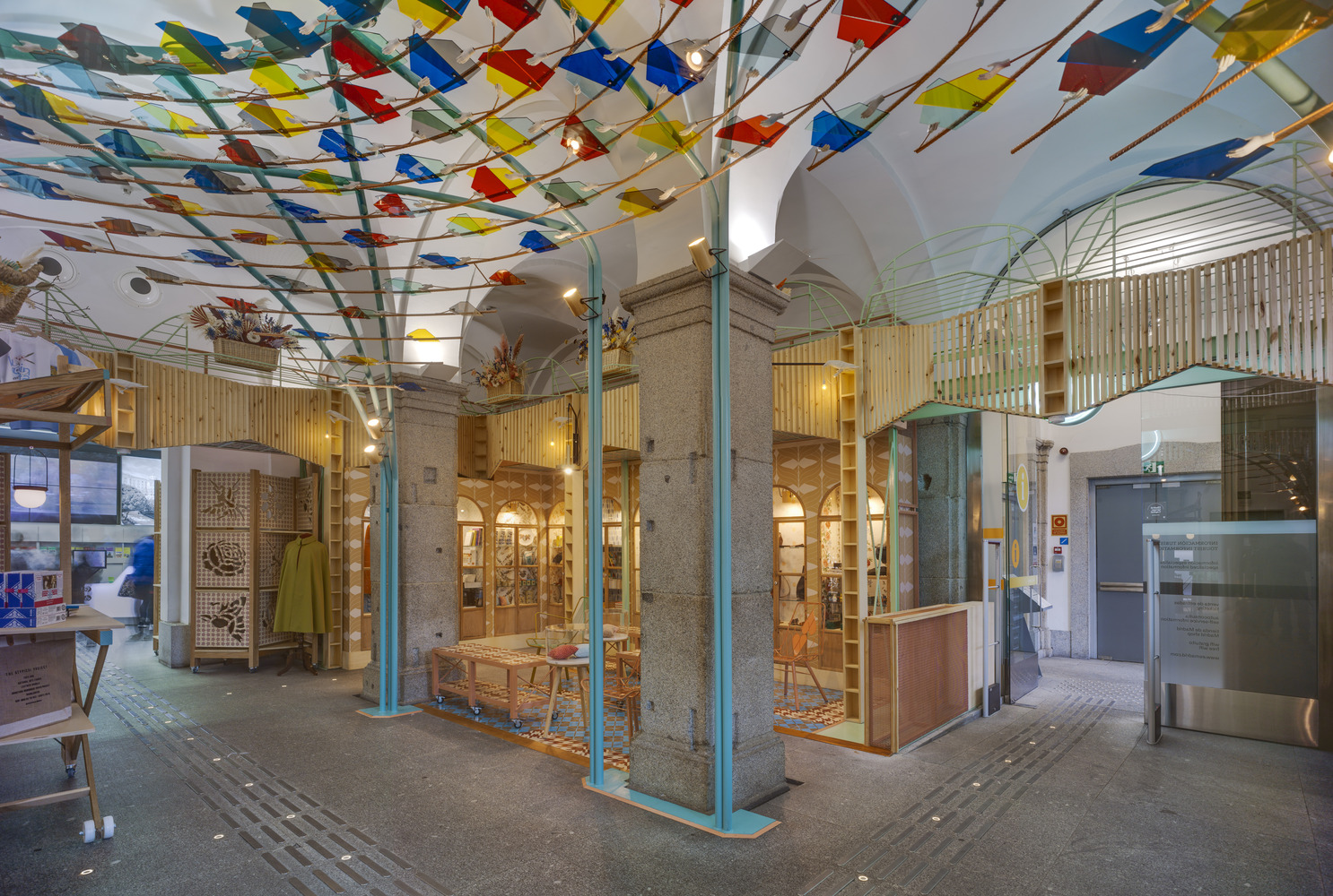 马德里制造！礼品店和旅游点-29