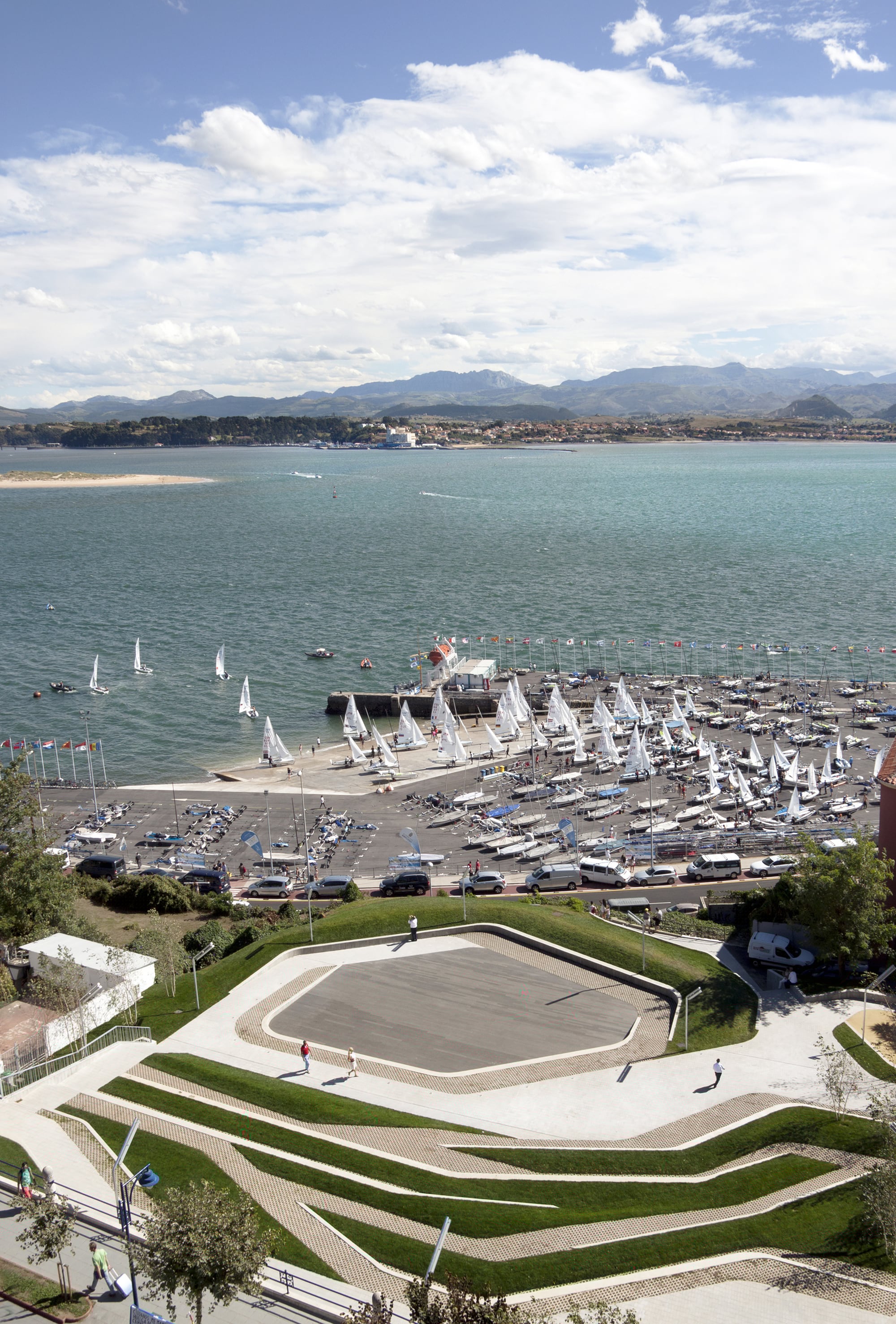 新的圣马丁德拉马尔广场（San Martín de la Mar Square）-13