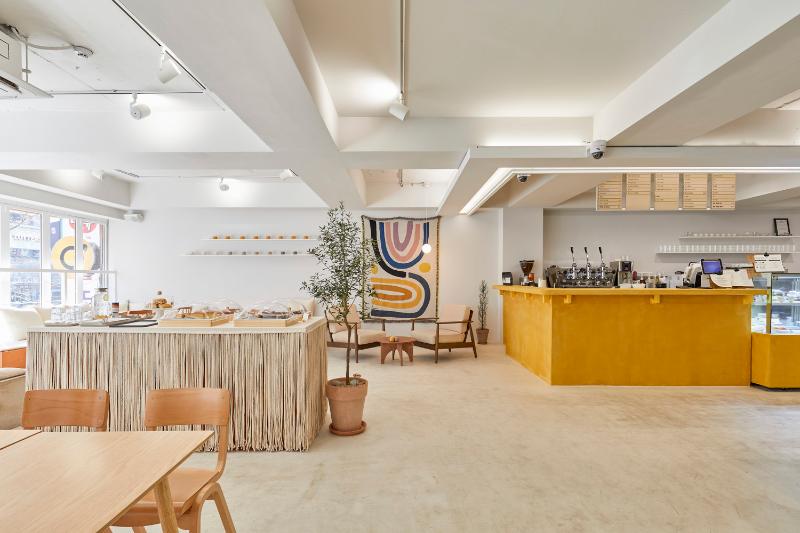 简约风格 60 平咖啡厅，打造温馨空间-2