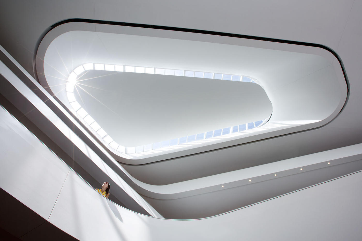 加拿大 Surrey 城市中心图书馆-10