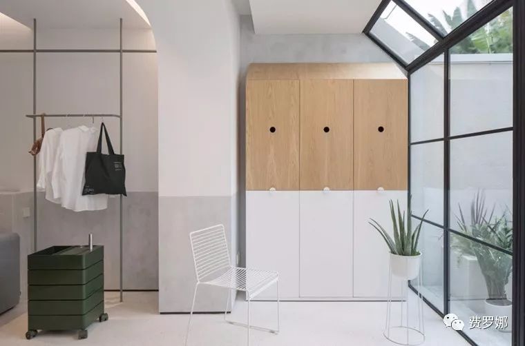 上海老建筑再现底蕴，改造40年天井街屋成为老城中的一点“白”-9