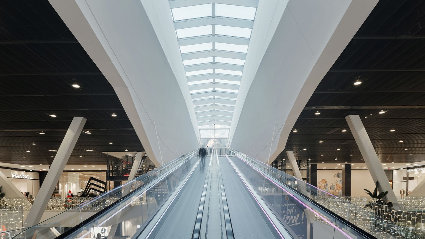 Vigo-Urzaiz AVE Railway Station Retail & leisure Vigo · Spain | L35 Arquitectos-2