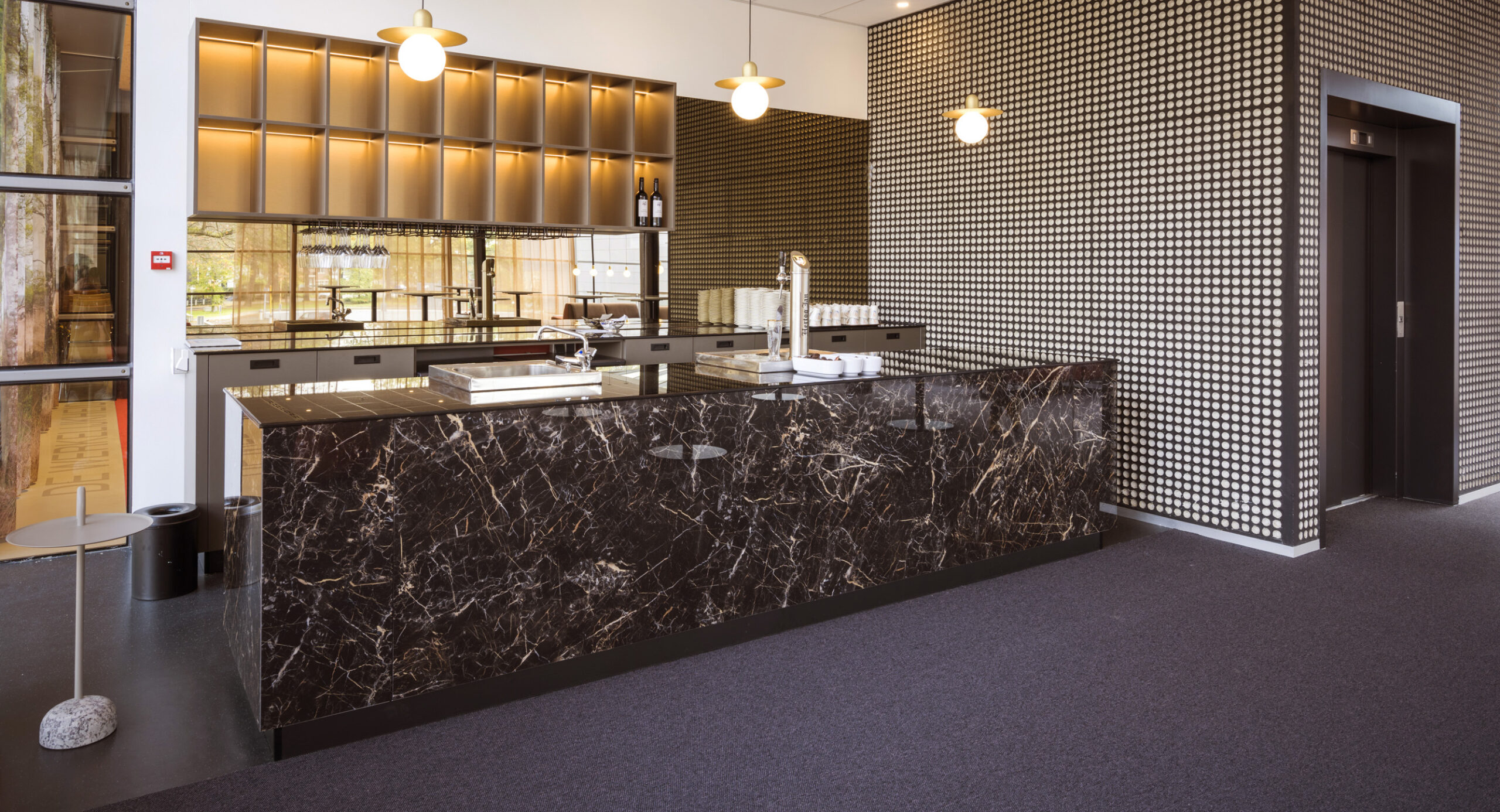 Foyer en VIP-lounge theater & congres Orpheus - HEYLIGERS architects-6