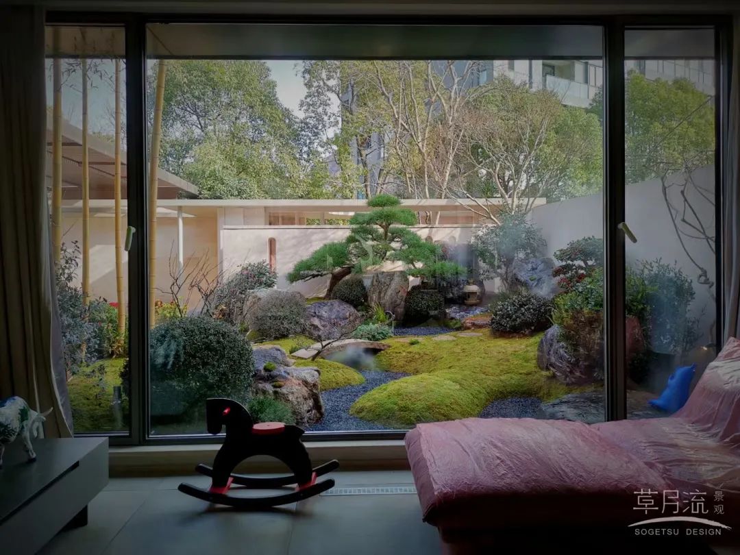 暖阳下的庭院新色丨草月流景观-18