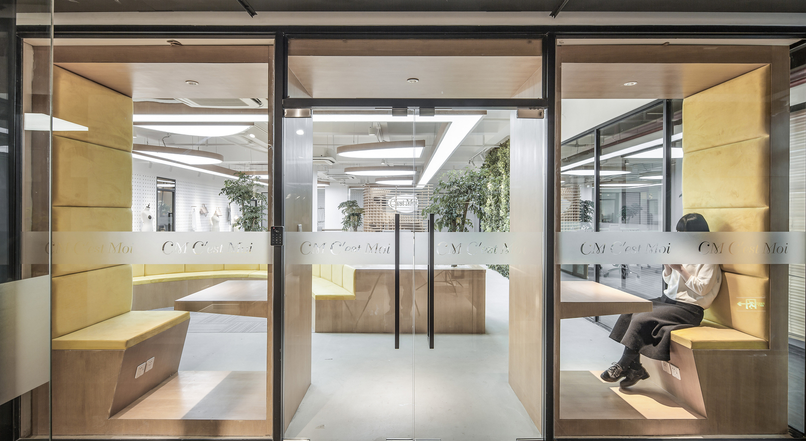 似我服装工作室 | 拓邦部落设计-19