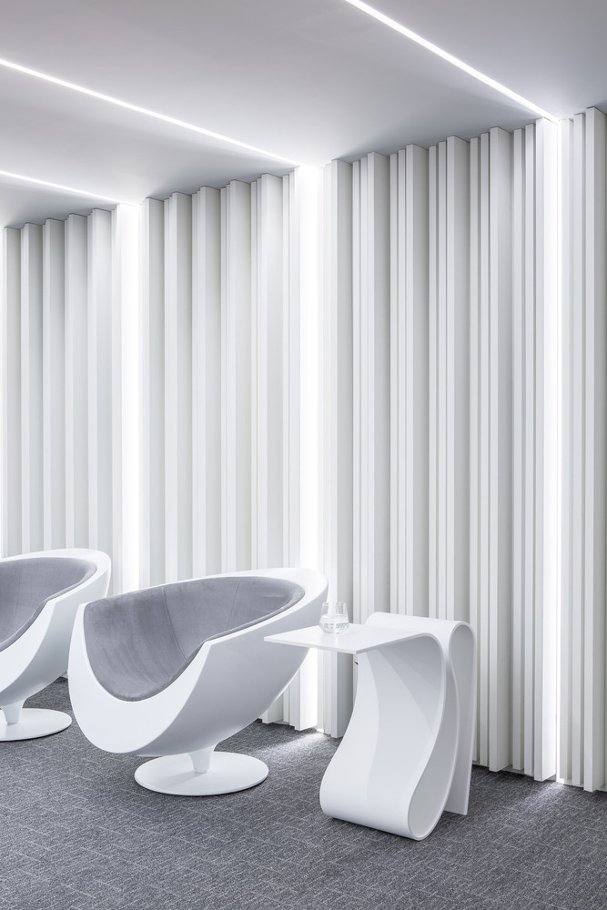 巴西10·10米纯白极简概念空间-0