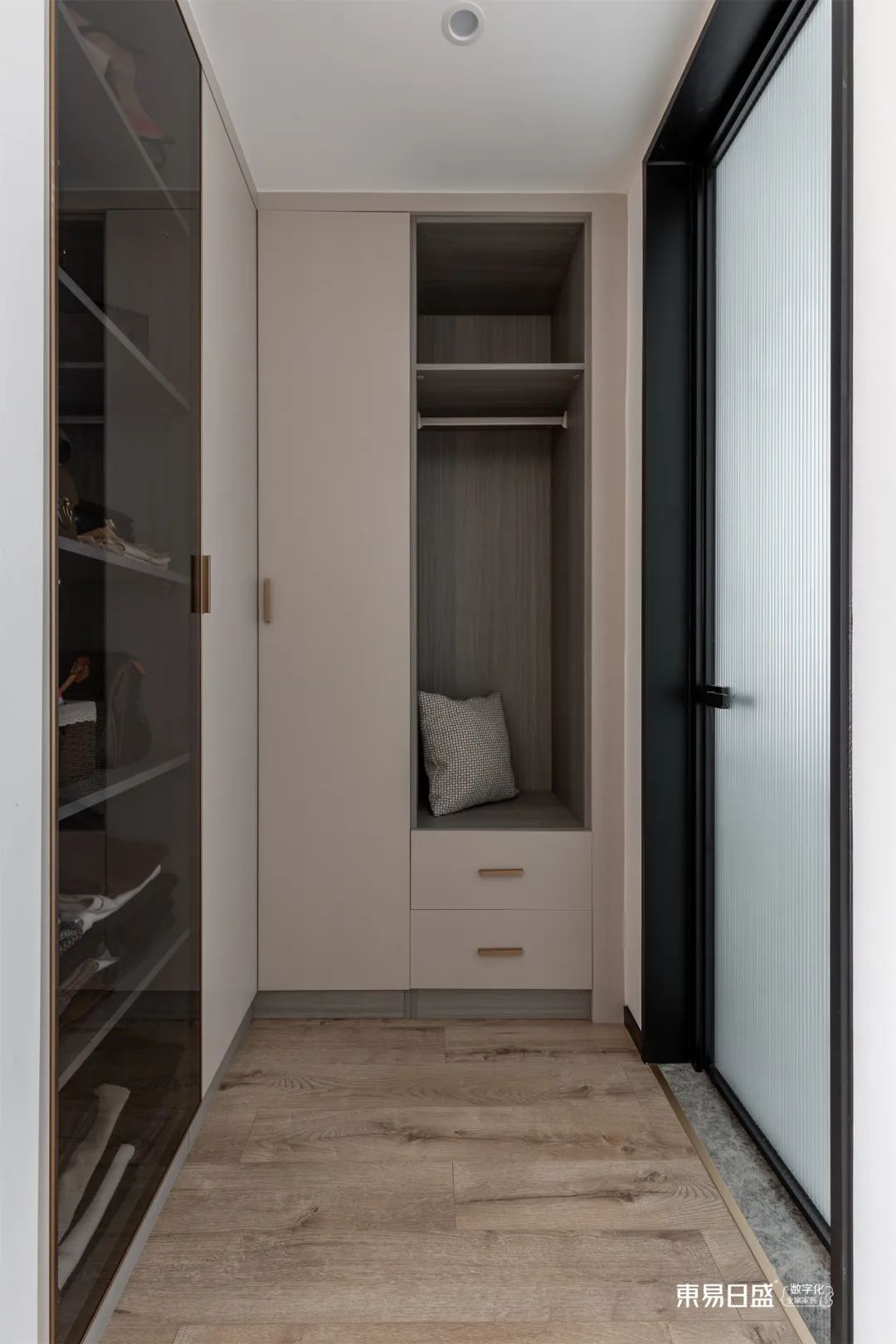 杭州装修|182㎡现代风设计，打造你从未见过的异形空间-53