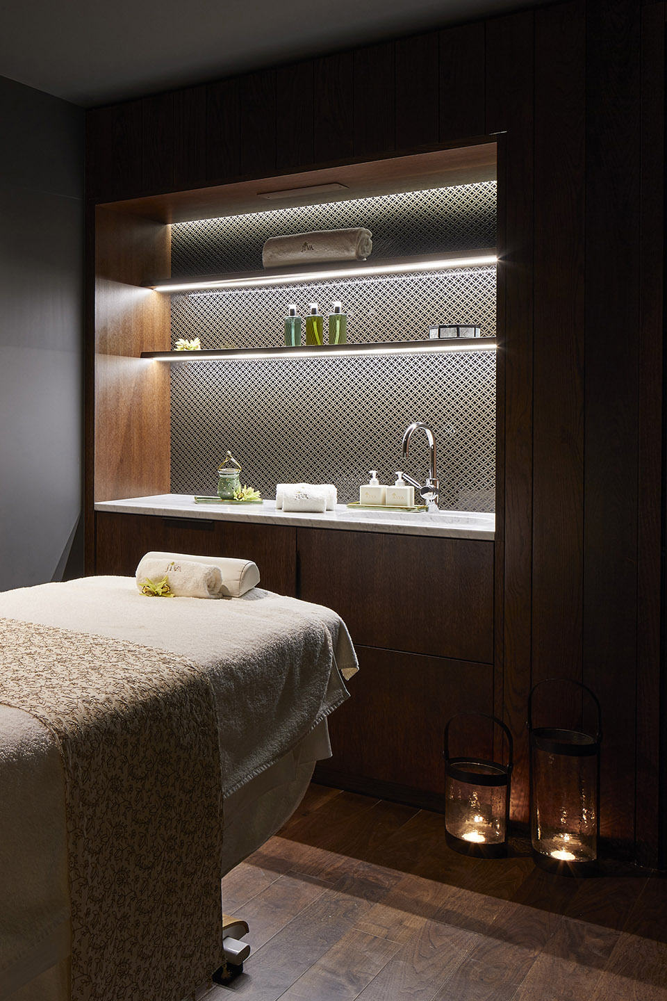 Jiva水疗和保健中心,伦敦 / Emil Eve Architects-16