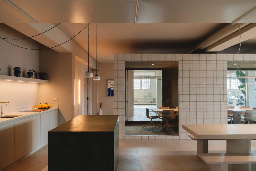 BOL 创意视听制作公司丨西班牙巴塞罗那丨Isern Serra Studio-12