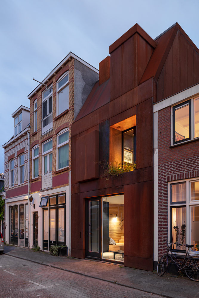 荷兰 Utrecht 市 Zecc Architecten 设计的钢铁艺术住宅-25