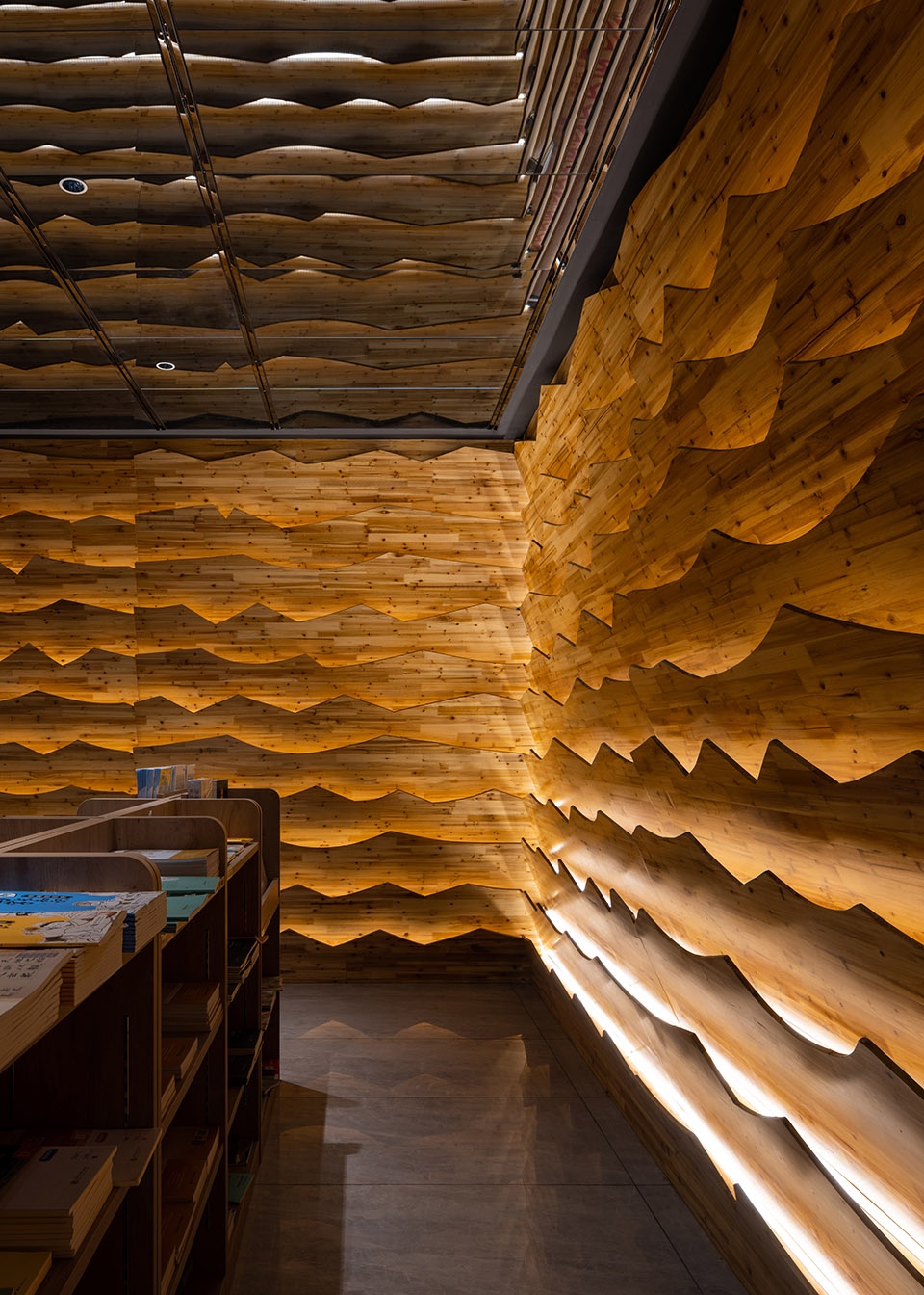 新华书店·玉溪·聂耳书城丨中国玉溪丨S+P空间的诗学设计事务所-43