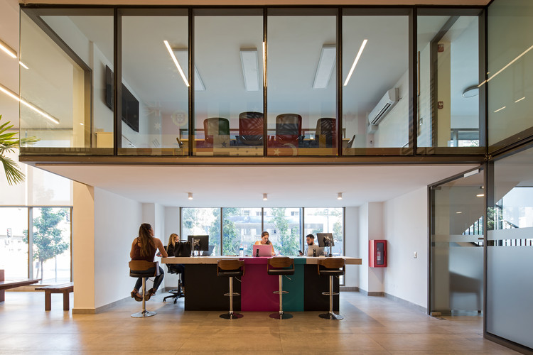 智利圣地亚哥学生公寓建筑设计-23