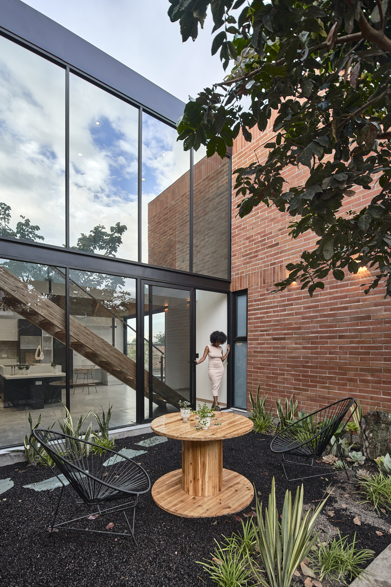 花园之间的房子丨TEC Taller EC-26