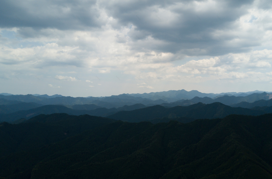 和歌山 伦德哈格姆
注:Wakayama常见为人名或地名和歌山 ;lundhagem可能是人名或特定地名,由于缺乏更多背景信息,按音译处理 丨日本和歌山丨Lund Hagem Arkitekter AS-1