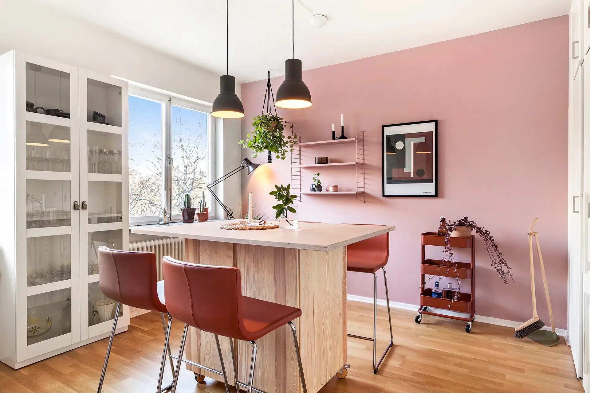 瑞典 62 平米多彩公寓 | 色彩平衡的典范-6