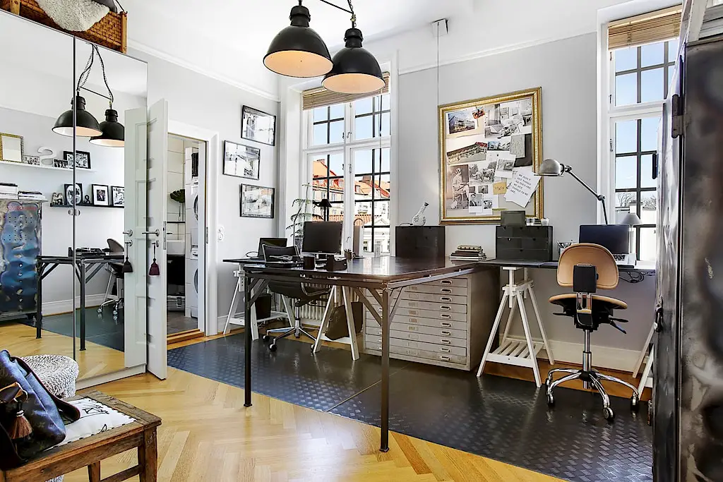 瑞典古堡中的混搭疯狂公寓-1