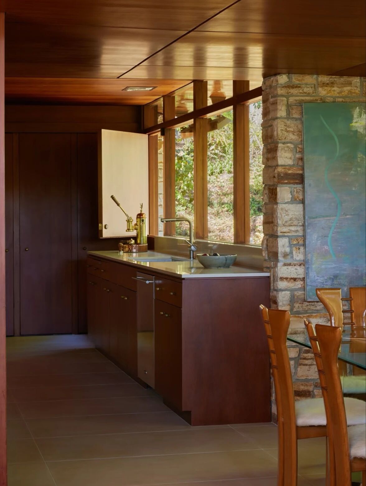 重塑Monterey山坡中世纪住宅丨迈克尔·希拉尔工作室（Studio Michael Hilal）-10