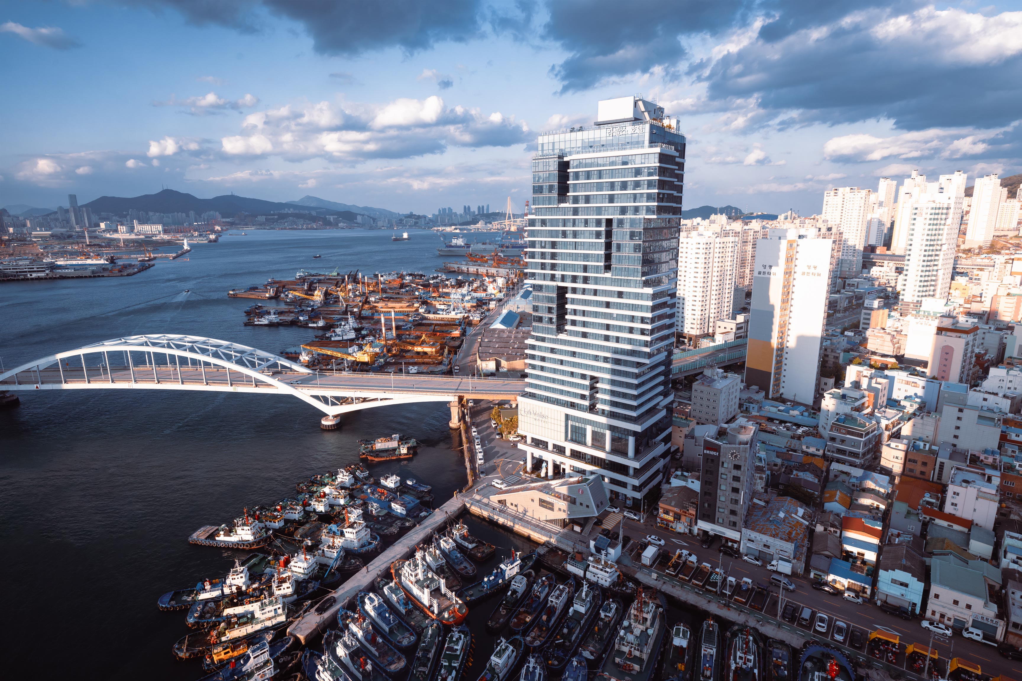 釜山国际市场室内设计丨韩国-8